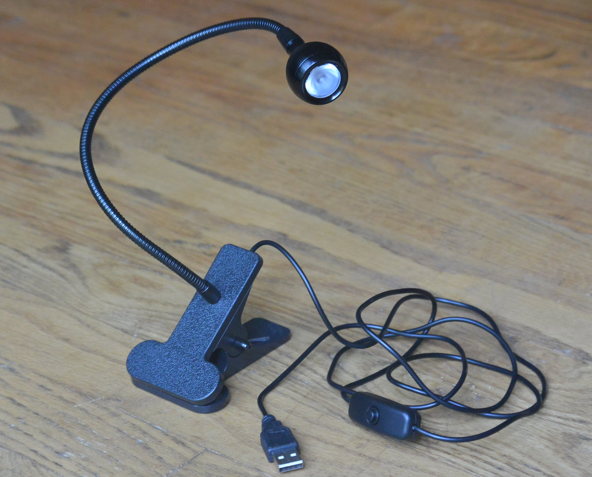 USB LED Single Light Cord – Red Rider Leg Lamps